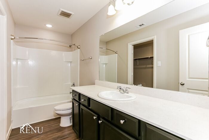 Building Photo - 6003 Mojave Dr