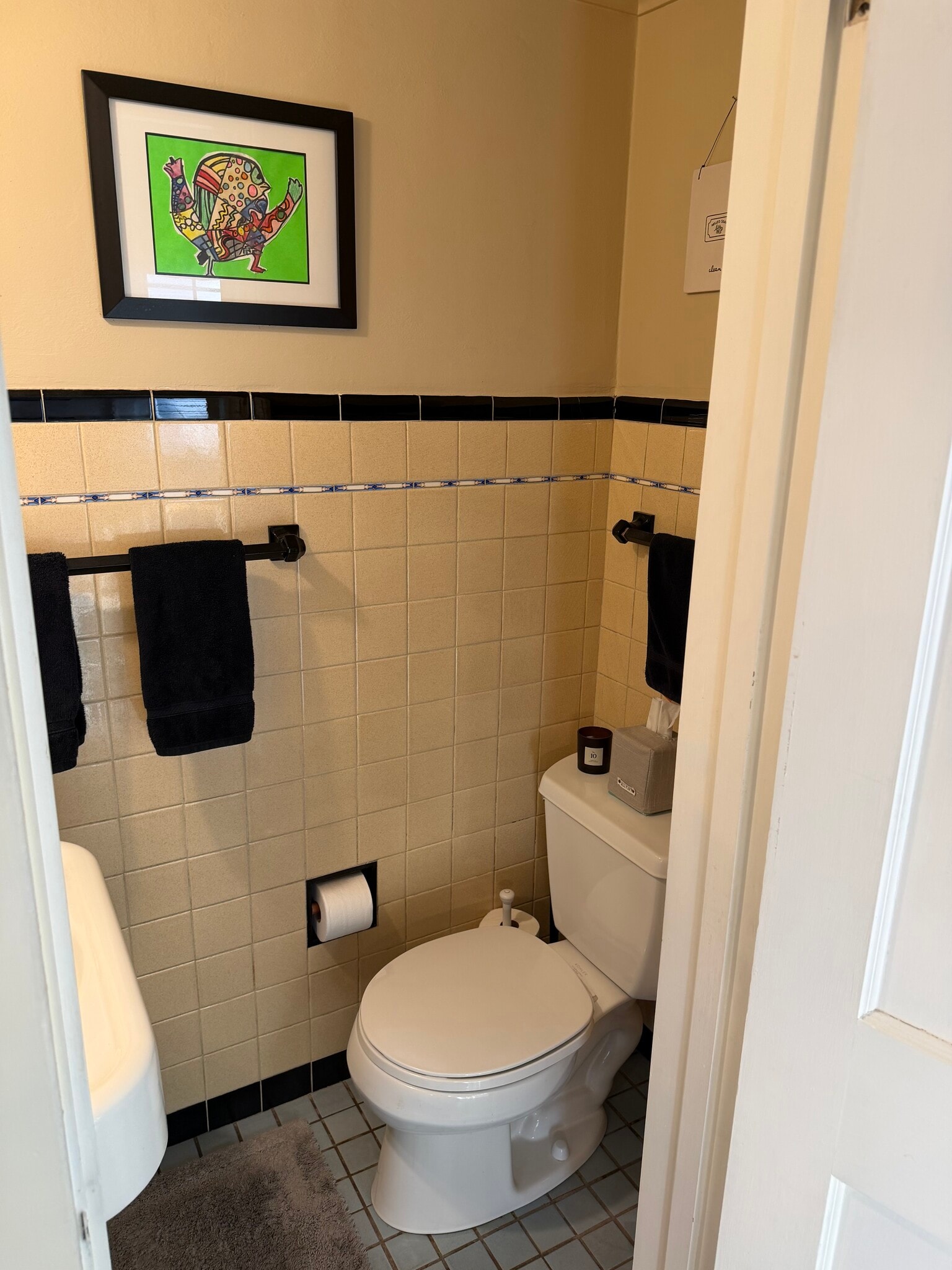 powder room - 2220 E Jarvis St