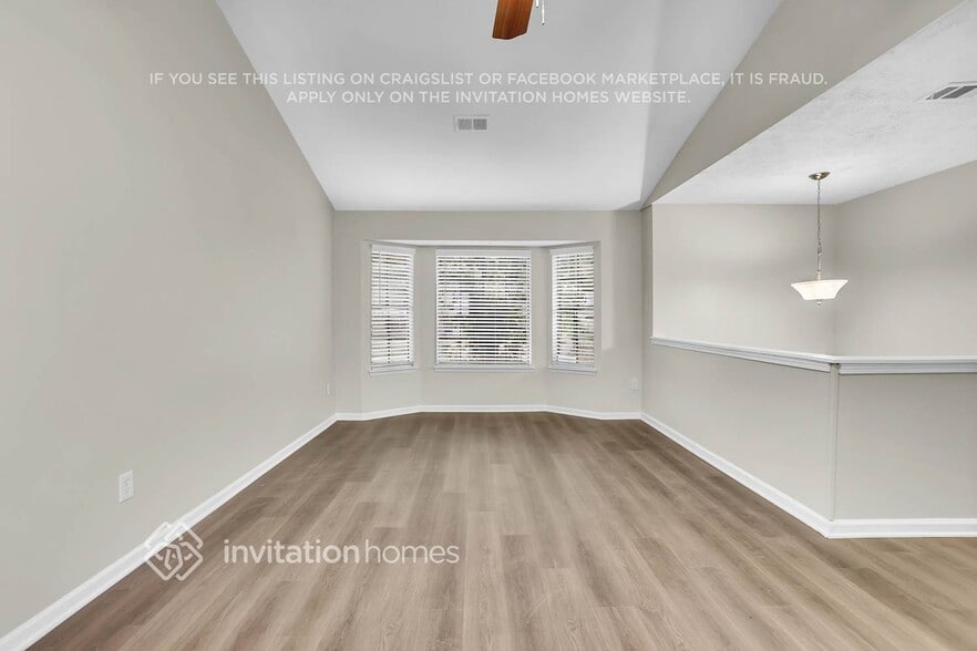 Building Photo - 2483 Newgate Dr