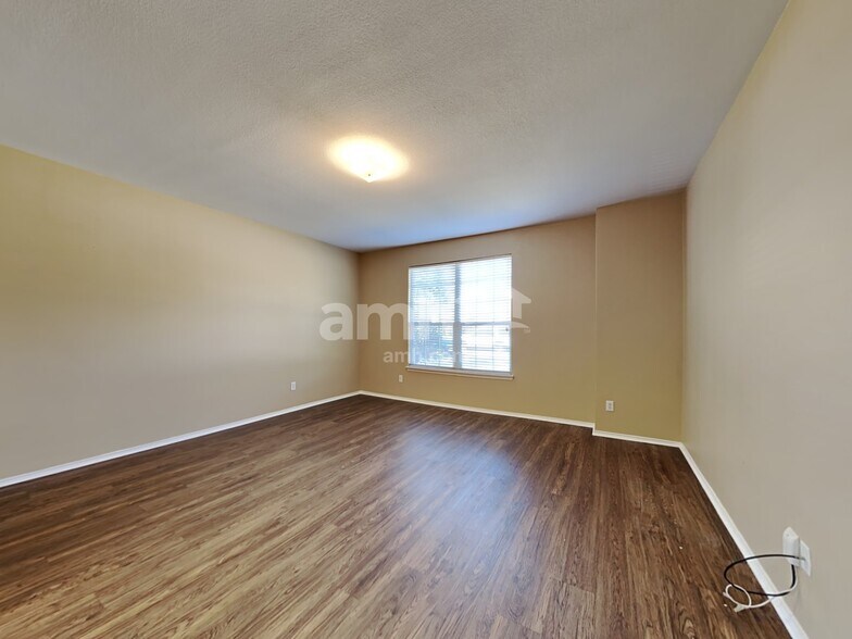 Building Photo - 1300 Illinois Ave