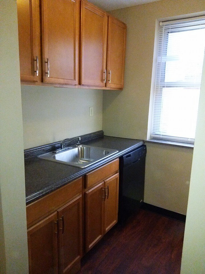 New Kitchen with Dishwasher - 5712 Phillips Ave