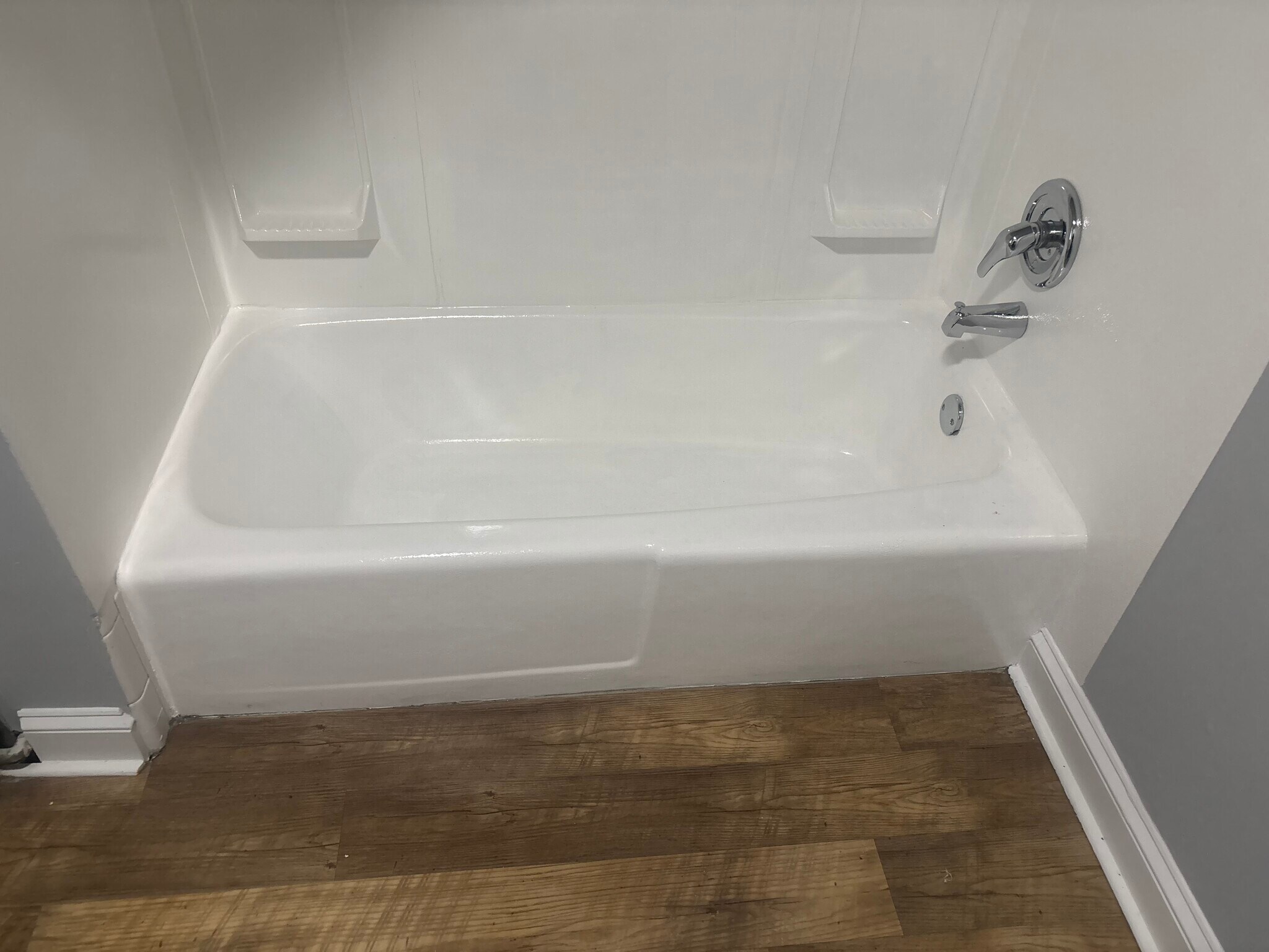 Building Photo - 25 S Finley Ave