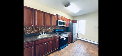 Building Photo - 101 1/2 Ocean Ave