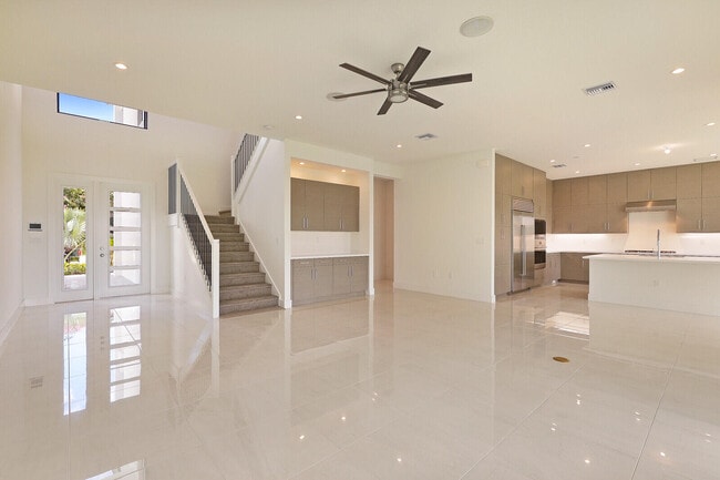 Building Photo - 8068 Laurel Falls Dr