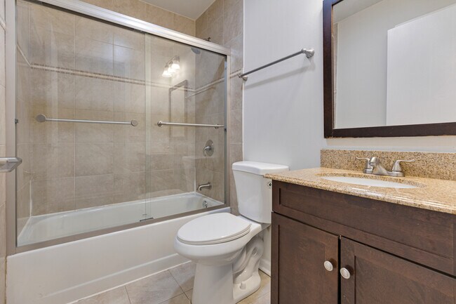 Building Photo - 96 Gant Cir