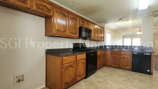 Building Photo - 4829 Egret St