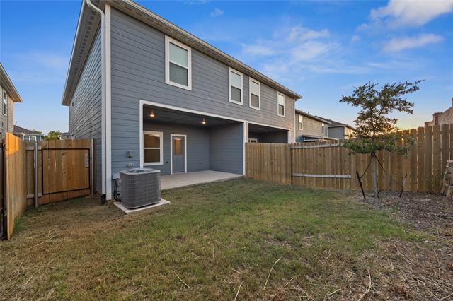 Building Photo - 308 Marsh Ln