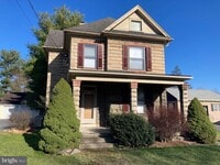 Building Photo - 195 Falling Spring Rd