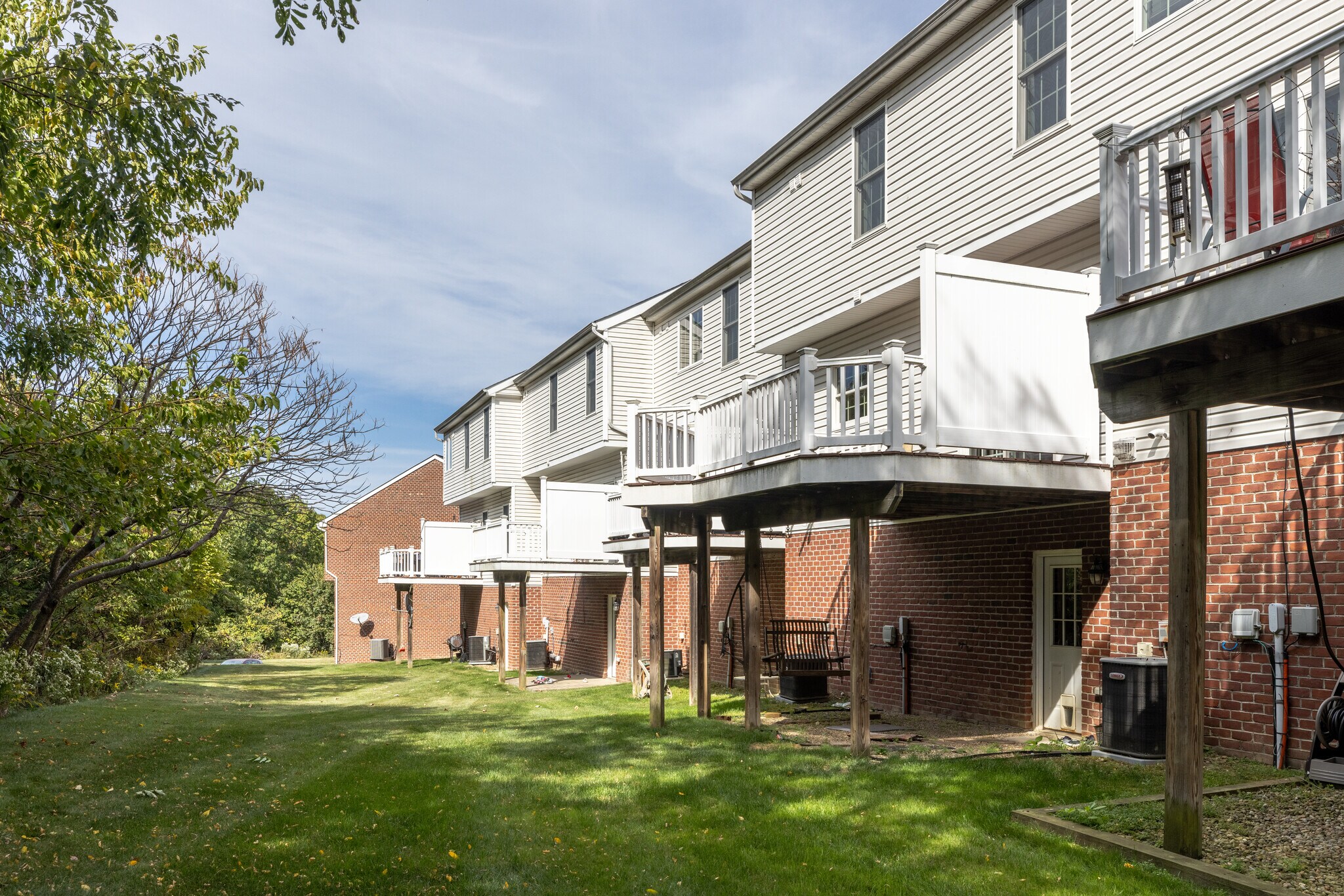 Building Photo - 337 Marshall Heights Dr