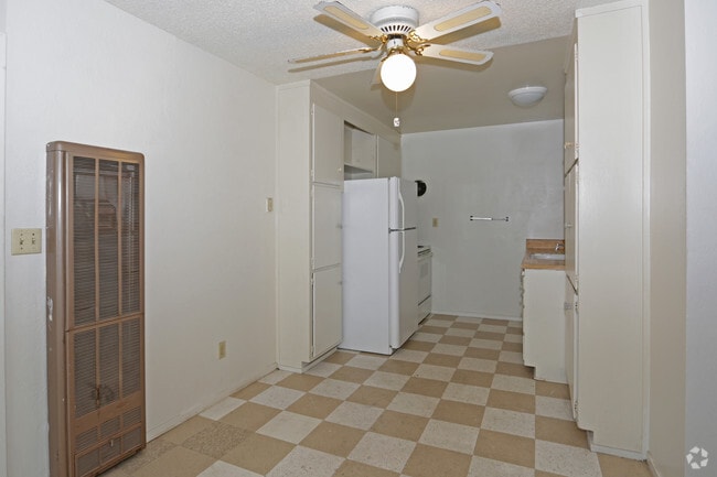 2BD, 2BA - 850 SF - Mirador Apartments