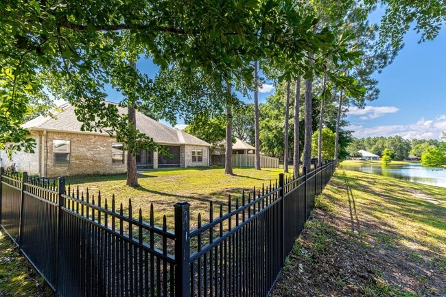 Building Photo - 24 Mozart Ln