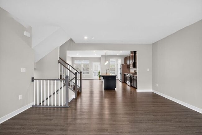 Building Photo - 14935 Ring House Rd