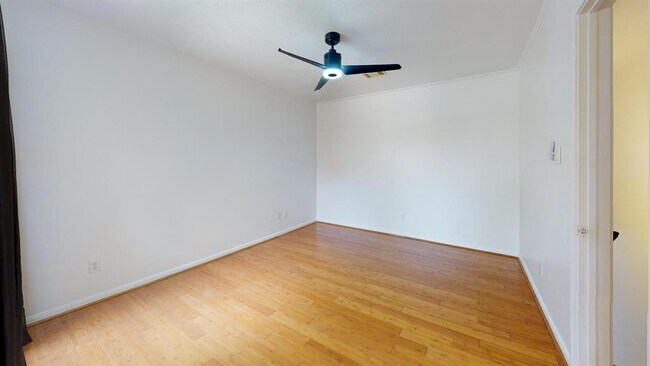 Building Photo - 3914 Fordham Park Ct