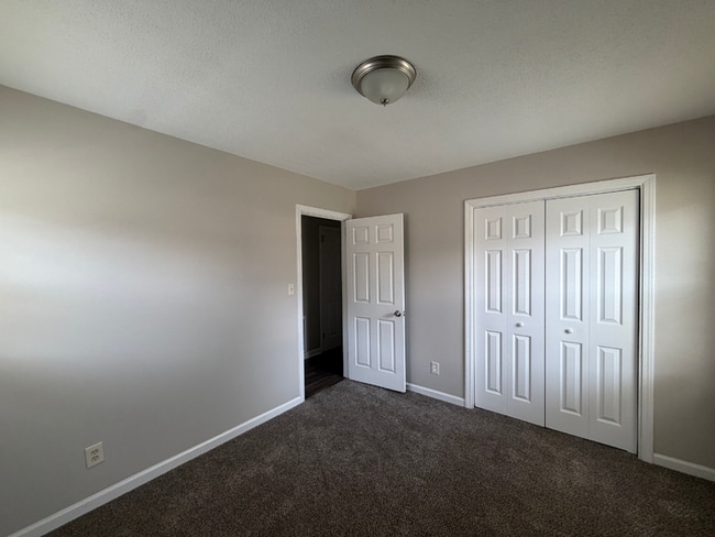 Building Photo - 3BR/2BA Huntsville Rental with 1-Car Garage, Hardwood Flooring & Fenced Yard