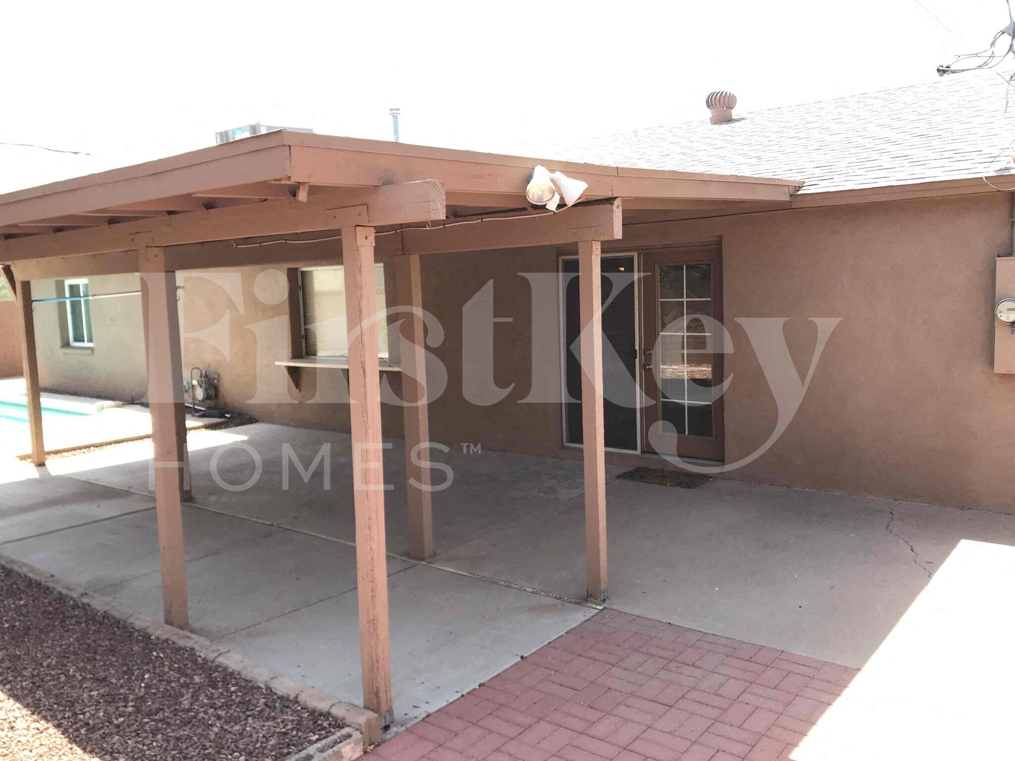 Building Photo - 3550 E Thunderbird Rd
