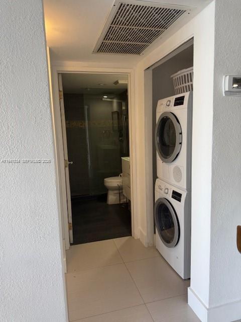 Building Photo - 10350 W Bay Harbor Dr