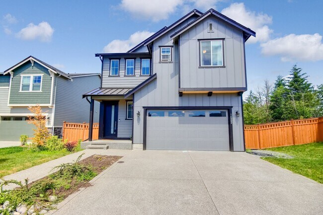 Building Photo - A true stunner in Tehaleh community!