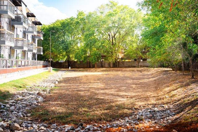 Building Photo - 2505 Thornton Rd