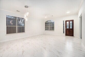 Building Photo - 3811 Misty Falls Ln