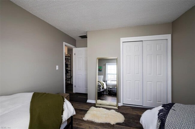 Building Photo - 2309 Rockingchair Ln