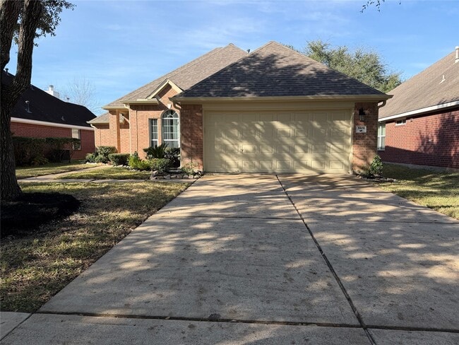 Building Photo - 3906 Alpine Cir