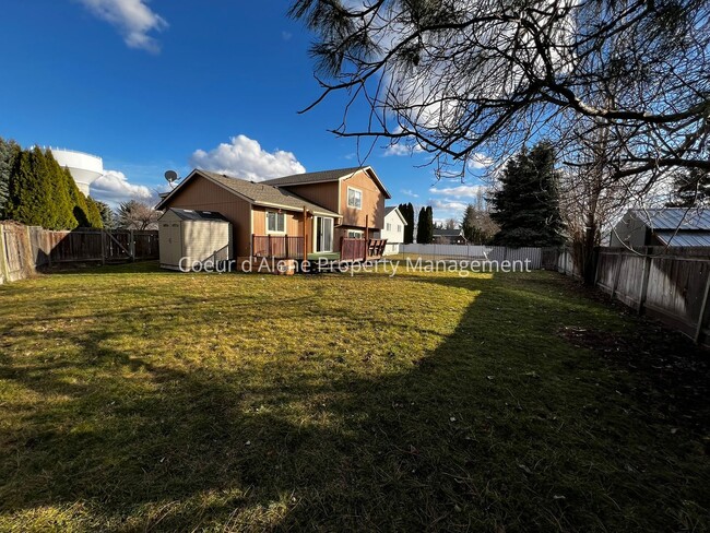 Building Photo - 3 bed house in Hayden at end of Cul-de-Sac!