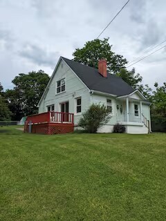 Primary Photo - 157 Winding Way Dr