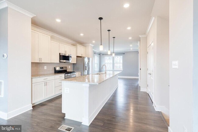 Building Photo - 2006 Ivory Brook Rd