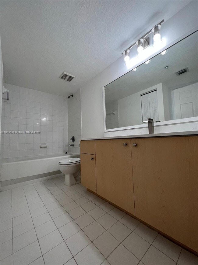 Building Photo - 4180 San Marino Blvd