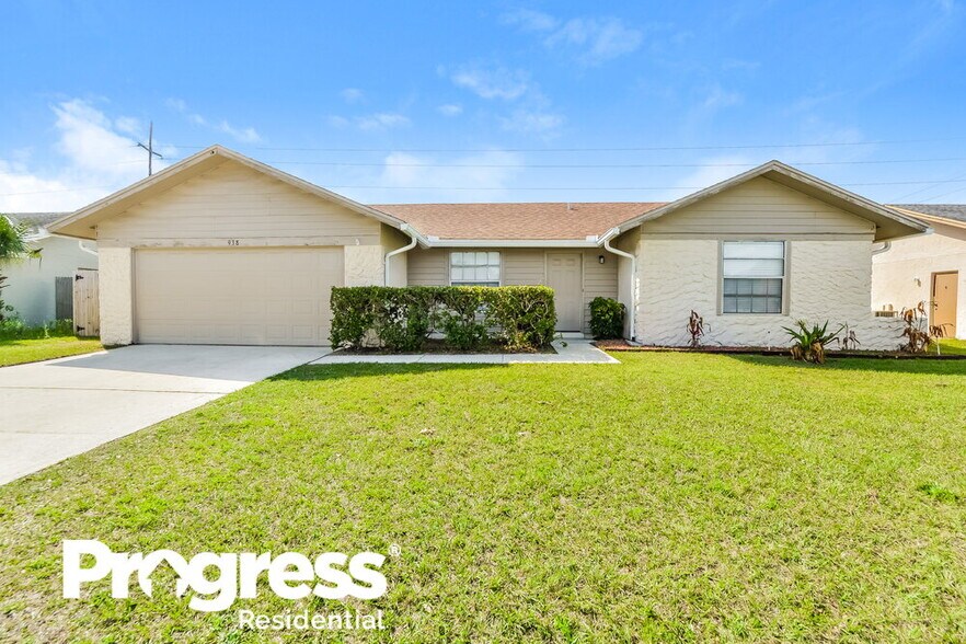 Primary Photo - 938 N Jerico Dr