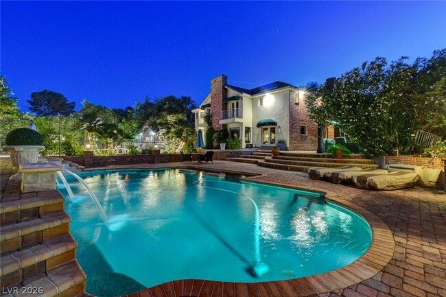 Building Photo - 7001 Alamitos Cir