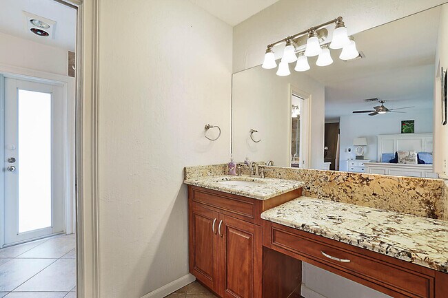 Building Photo - 4422 Brandywine Dr