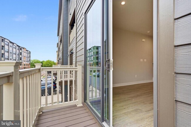 Building Photo - 14540 George Carter Way