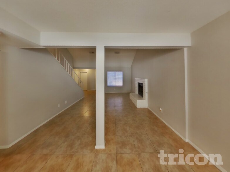 Building Photo - 949 Clipper Dr
