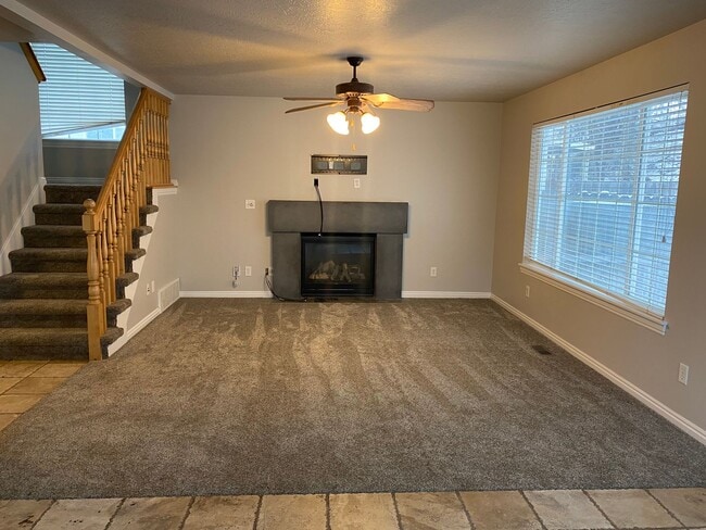 Building Photo - Nice home in great location