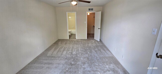 Building Photo - 9700 Leawood Blvd