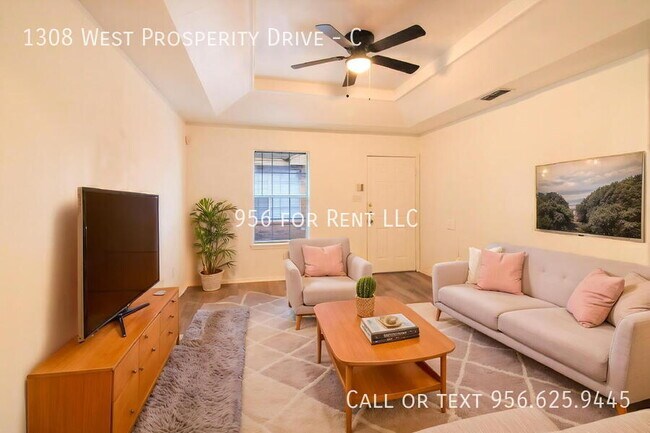 Building Photo - 1308 W Prosperity Dr