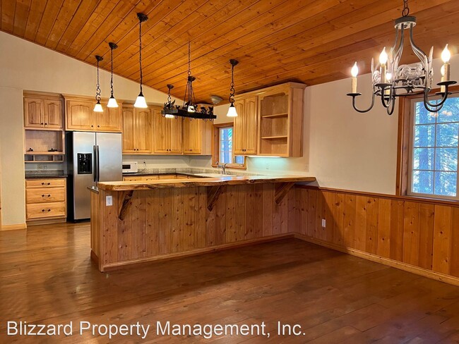 Building Photo - 5 br, 4 bath House - 30 Whispering Pines Road