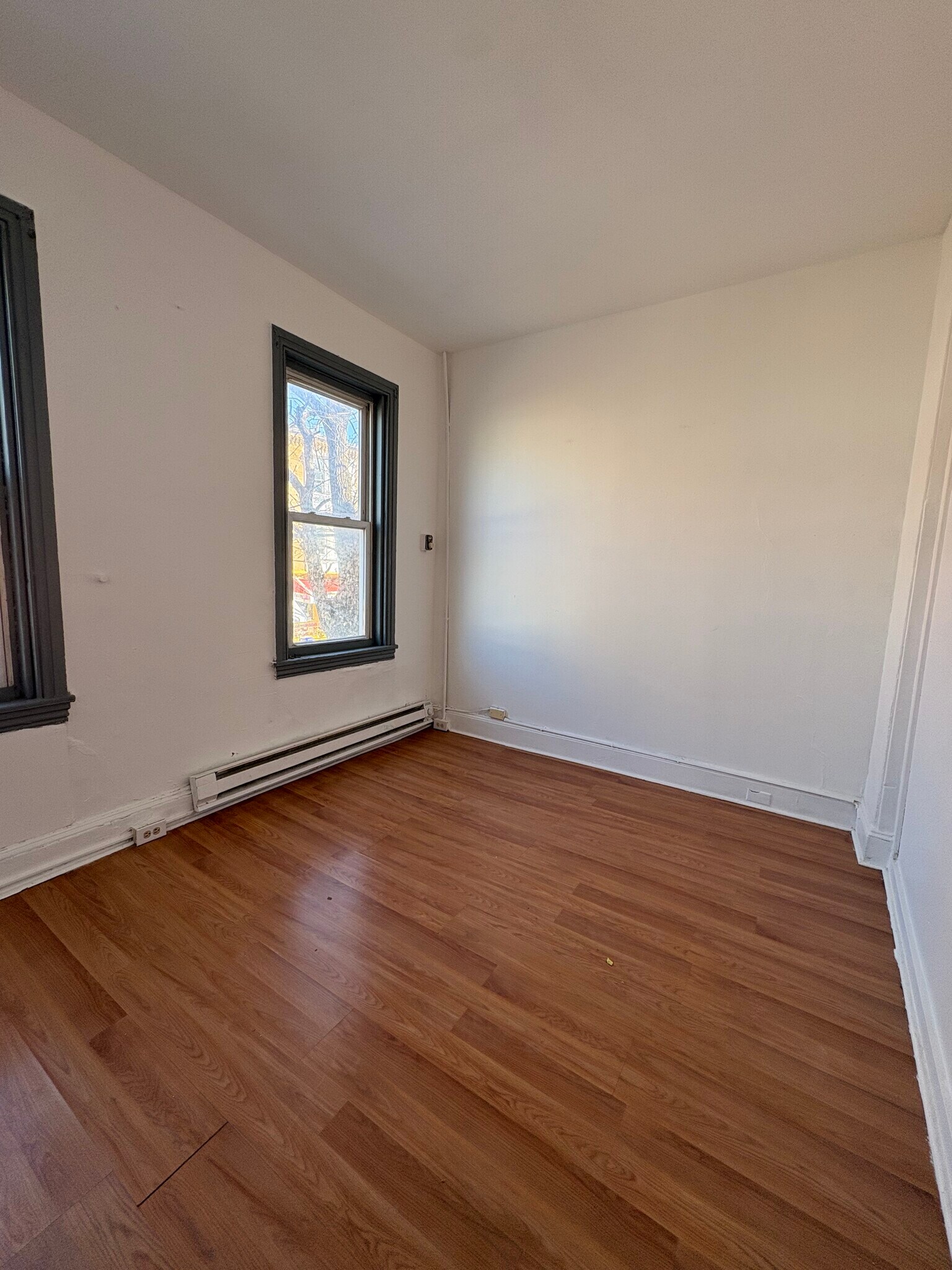 Building Photo - 942 Franklin St