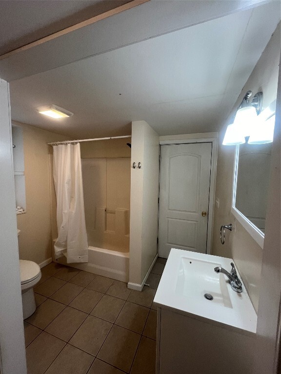 Building Photo - 75 N Baldwin St