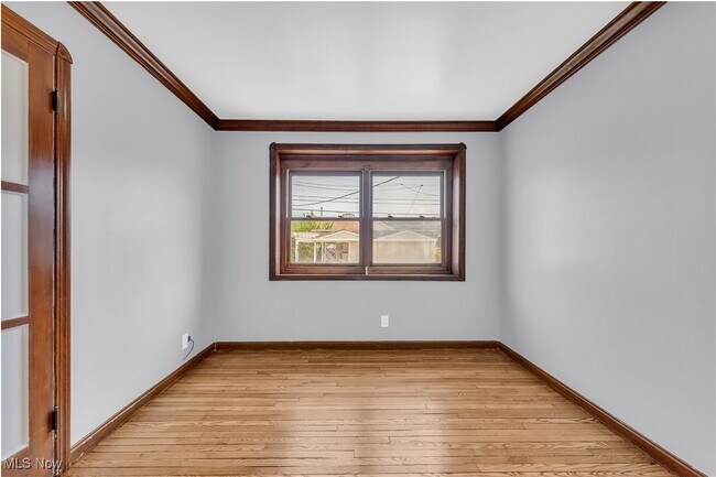 Building Photo - 5807 Orchard Ave