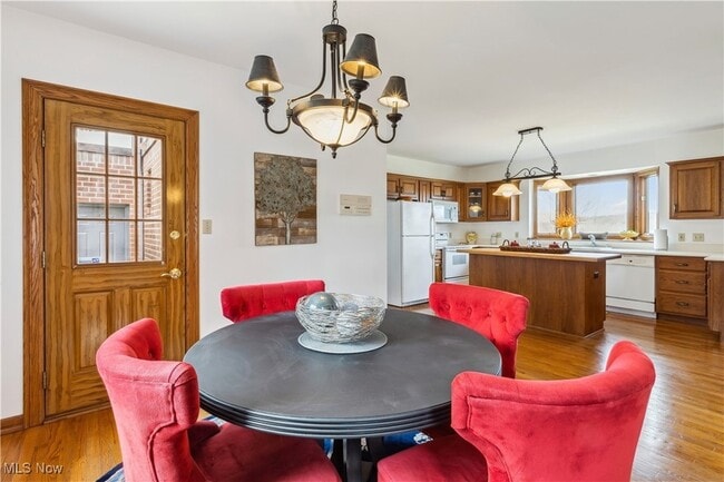 Building Photo - 4700 Barnsleigh Dr