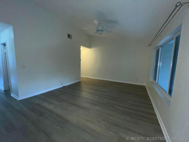 Building Photo - 815 Boynton Beach Blvd