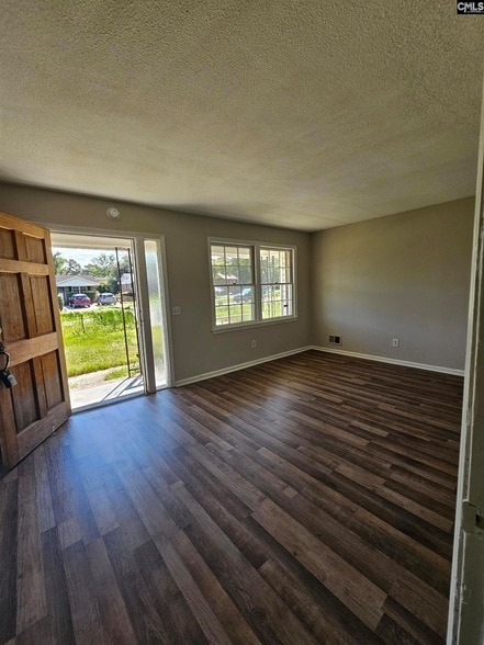 Building Photo - 3924 Trotter Rd