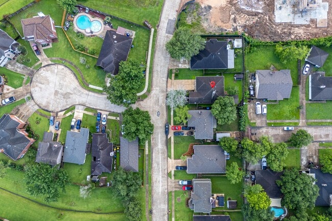 Building Photo - 3503 Riverside Dr