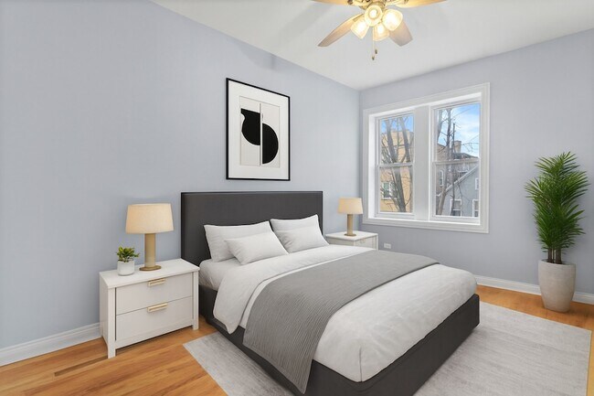 Building Photo - 1529 S Komensky Ave