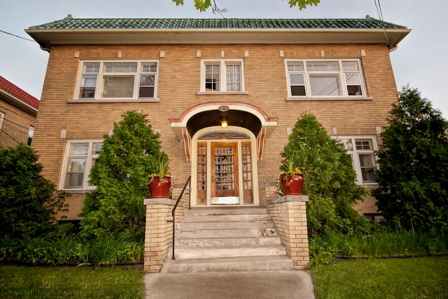 Front building view - 839 W South St