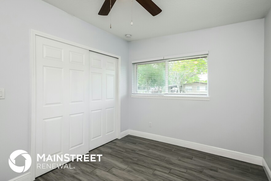 Building Photo - 1404 Peruvian Ln