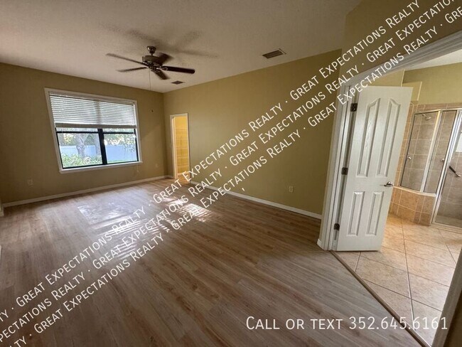Building Photo - 16282 SW 15th Ct