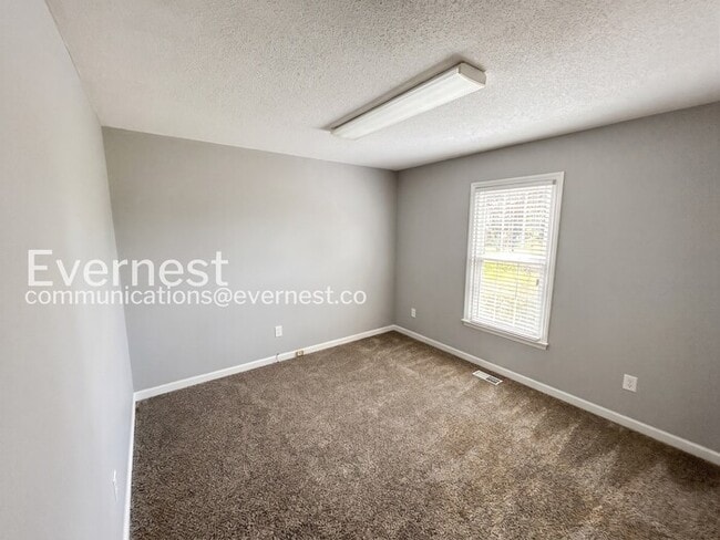 Building Photo - 4225 Horseshoe Bend Trail